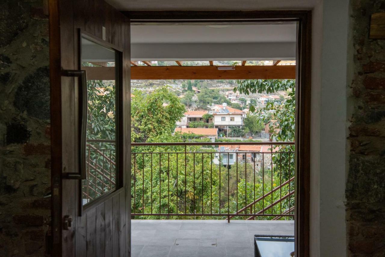 To Konatzi Tis Maroulas Apartment Kyperounda Exterior photo